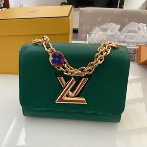 Louis twist lock leather bag